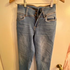 Colombian butt lift jeans